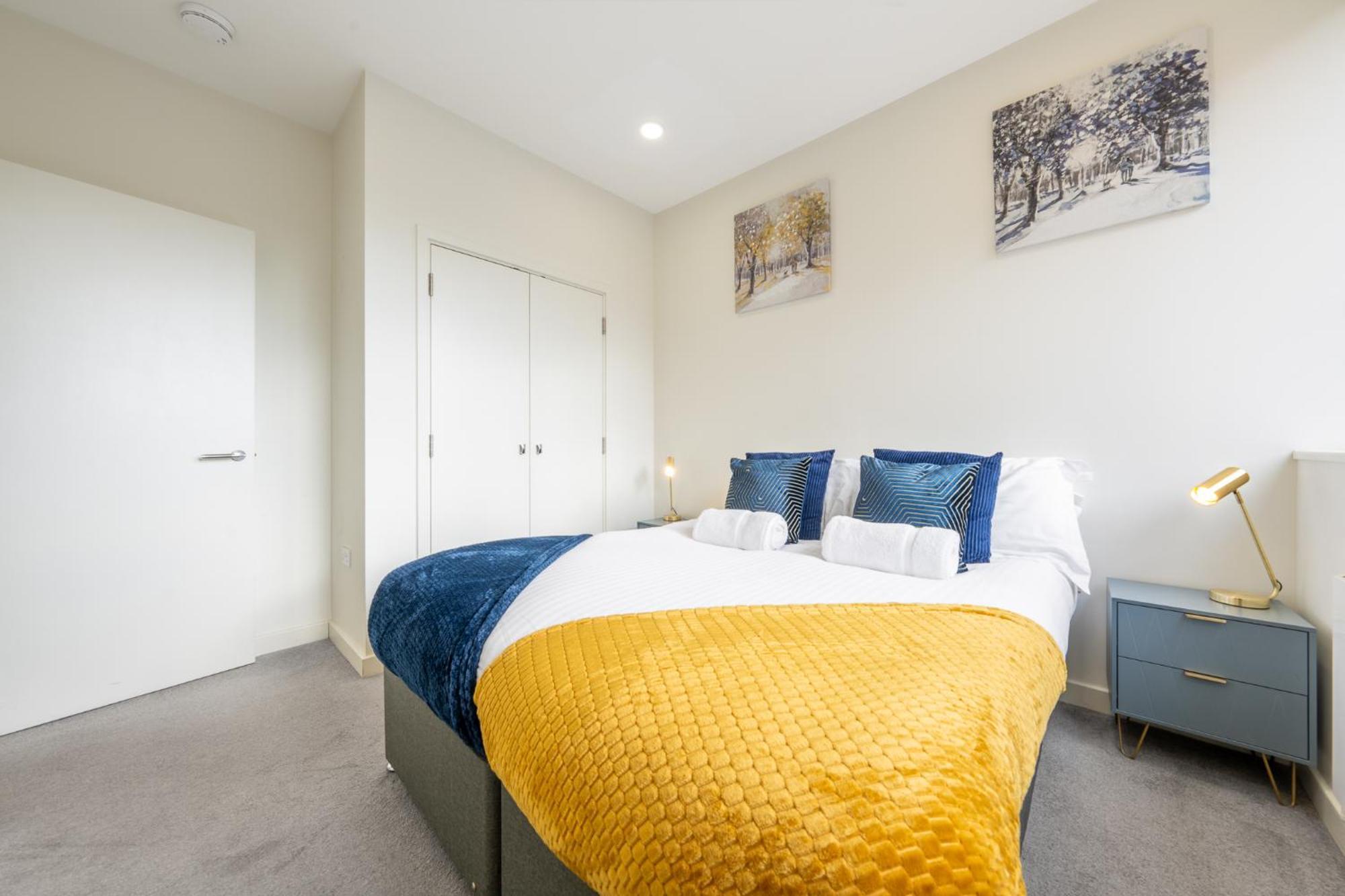 Luxury 1 Bedroom Serviced Apartment With Roof Terrace & Gym Stevenage Esterno foto