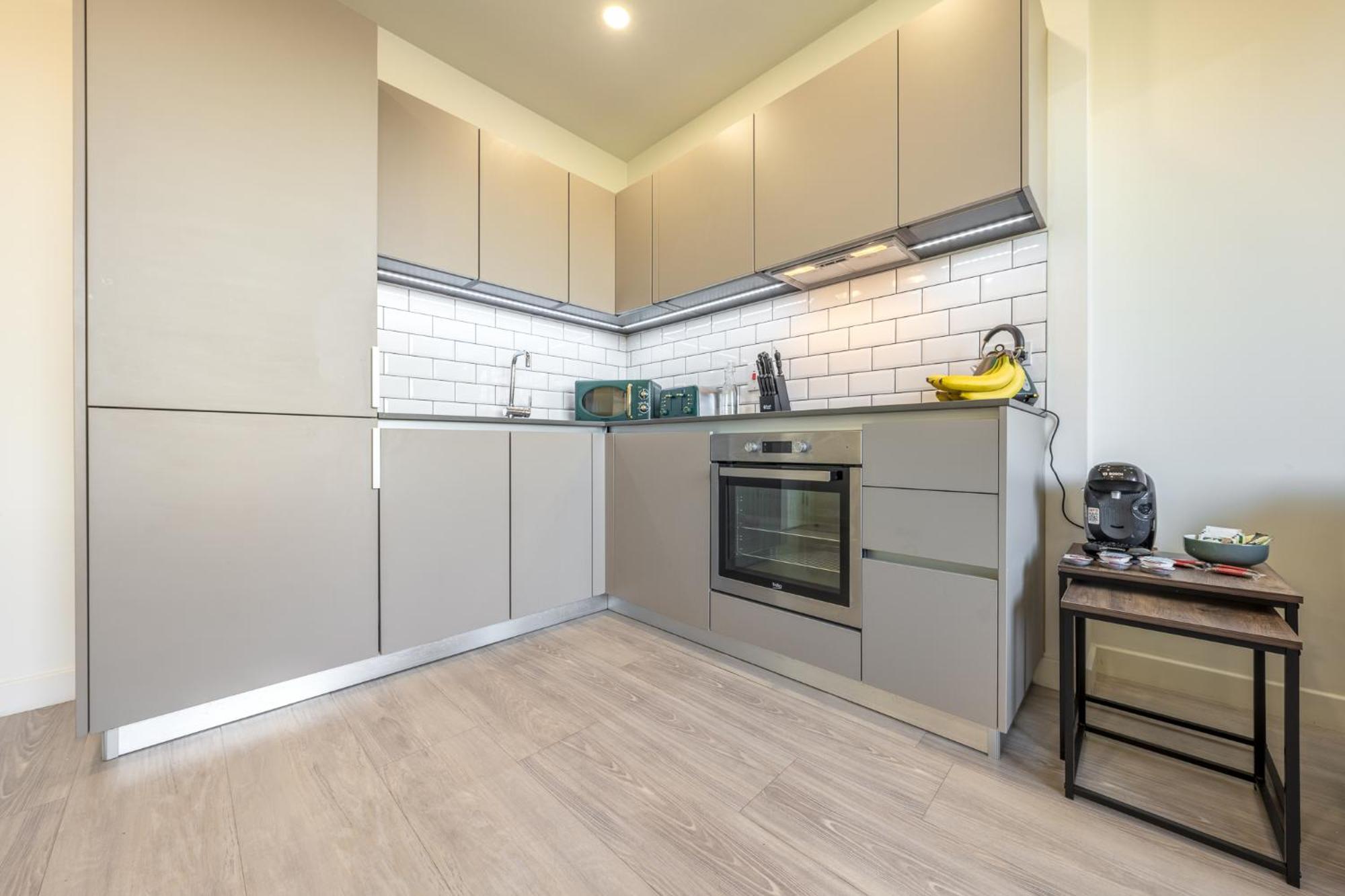 Luxury 1 Bedroom Serviced Apartment With Roof Terrace & Gym Stevenage Esterno foto