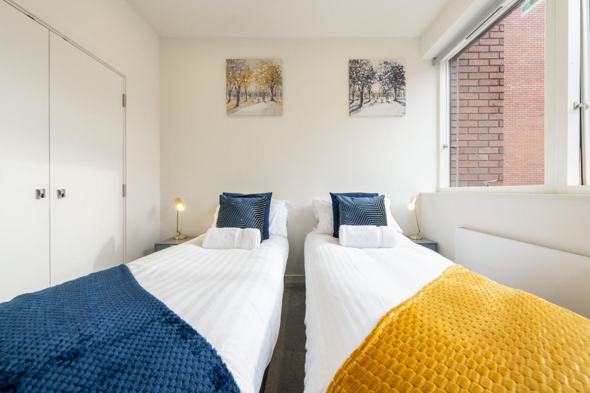 Luxury 1 Bedroom Serviced Apartment With Roof Terrace & Gym Stevenage Esterno foto